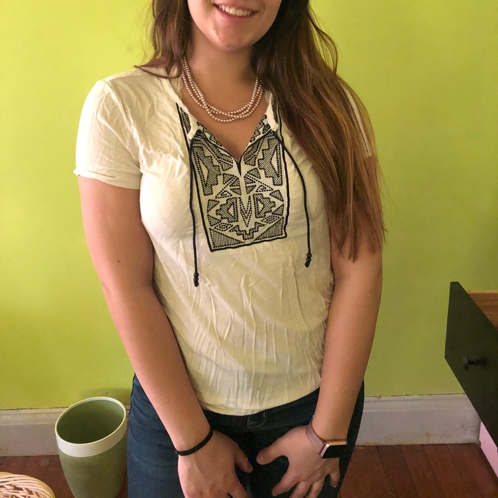 black and white top!